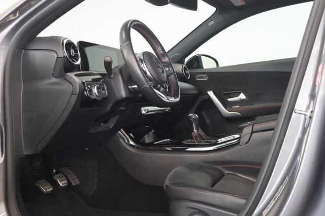 Mercedes-Benz A-KLASSE 160 BUSINESS SOL AMG