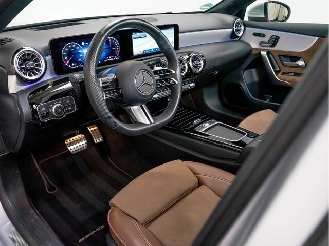 Mercedes-Benz A-KLASSE A 250 e AMG Line | 360 Camera | Panu | HUD | Rij-ass.