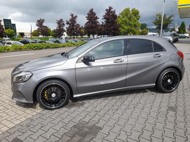 Mercedes-Benz A-KLASSE A180 SPORTSTOELEN HARMON KARDON CAMERA