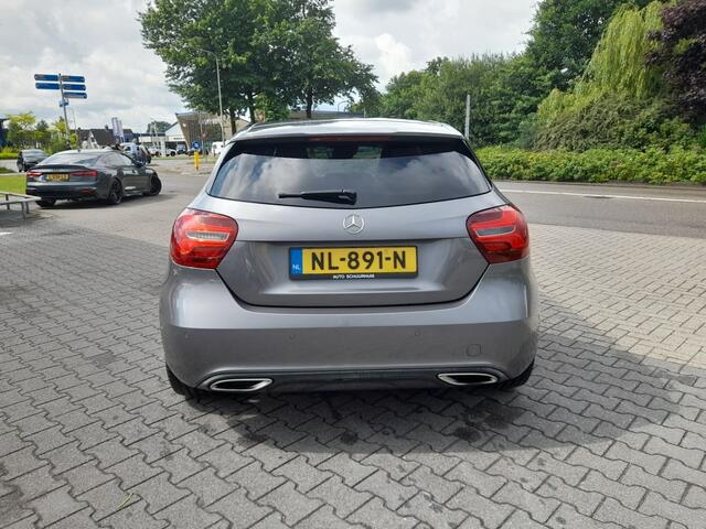 Mercedes-Benz A-KLASSE A180 SPORTSTOELEN HARMON KARDON CAMERA
