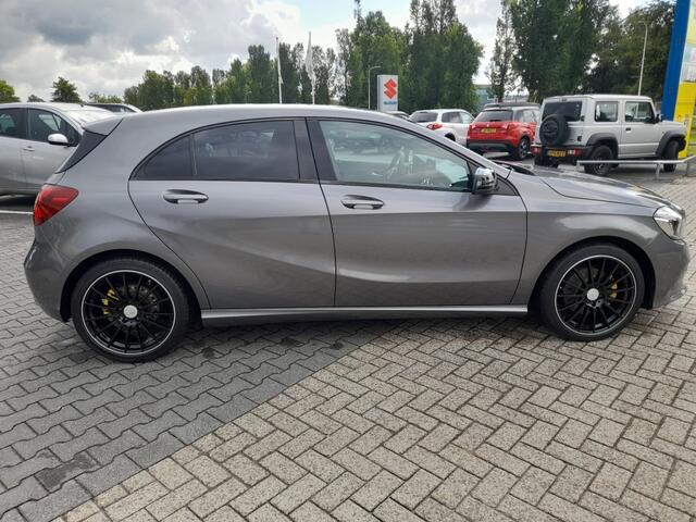 Mercedes-Benz A-KLASSE A180 SPORTSTOELEN HARMON KARDON CAMERA