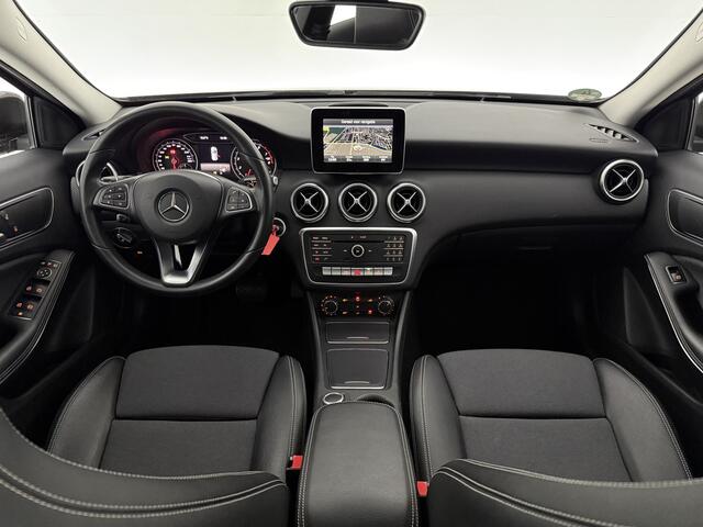 Mercedes-Benz A-KLASSE Ambition Airco Cruise LED Navigatie PDC 16"LMV