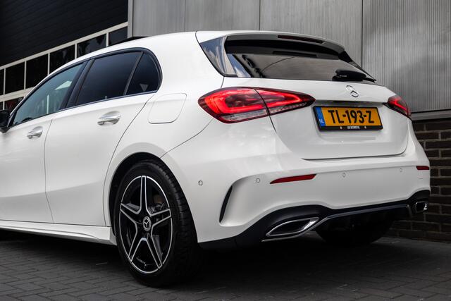 Mercedes-Benz A-KLASSE 200 164 pk Launch Edition Premium Plus AMG-Sportpakket /NL-Auto/ Pano-Dak/ 360-Camera/ Sfeer-Verl./ Burmester/ Sport-Stoelen/ Stoel.Verw/ LED-Koplamp/ 18'' LMV
