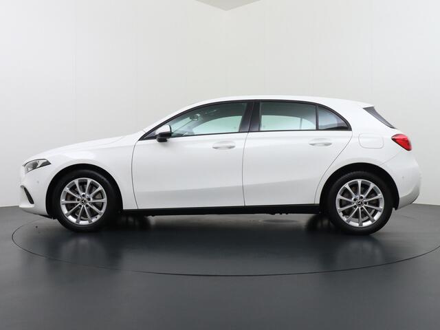 Mercedes-Benz A-KLASSE 250 e Carplay | Stoelverwarming | Plug in Hybrid PHEV