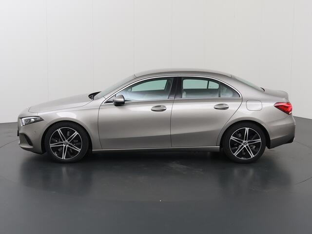 Mercedes-Benz A-KLASSE 180 d Premium Plus | Memory | Stoelventilatie | Multicontourstoelen | Rijassistentiepakket | 360 graden camera | Keyless |