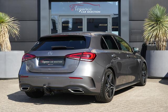 Mercedes-Benz A-KLASSE 250 AMG Premium Plus 224pk Panoramadak/360Camera/Trekhaak