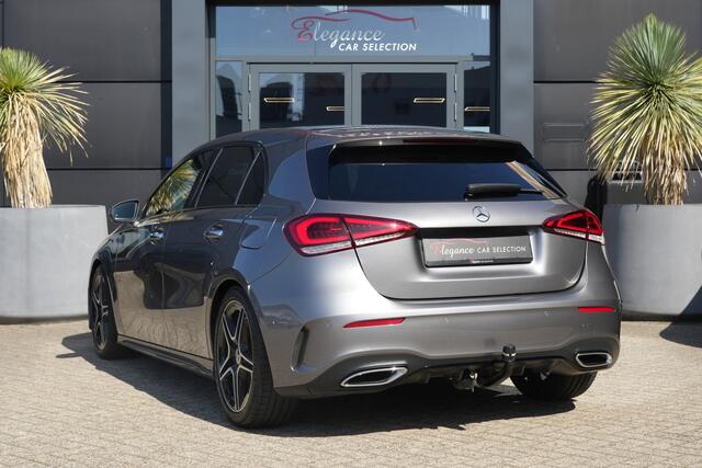 Mercedes-Benz A-KLASSE 250 AMG Premium Plus 224pk Panoramadak/360Camera/Trekhaak
