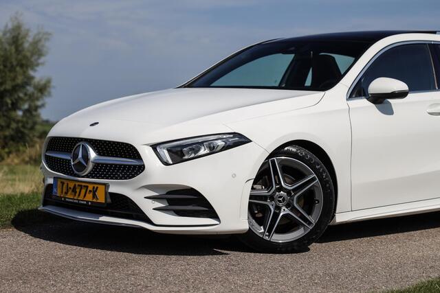 Mercedes-Benz A-KLASSE 200 AMG ? Pano ? LED ? Carplay