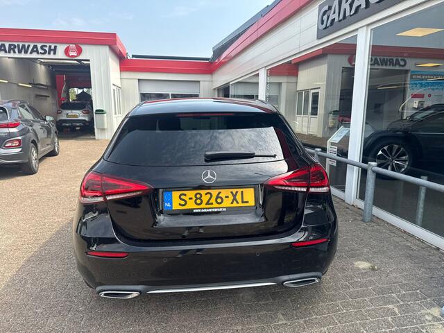 Mercedes-Benz A-KLASSE 180 Business Solution Plus Upgrade