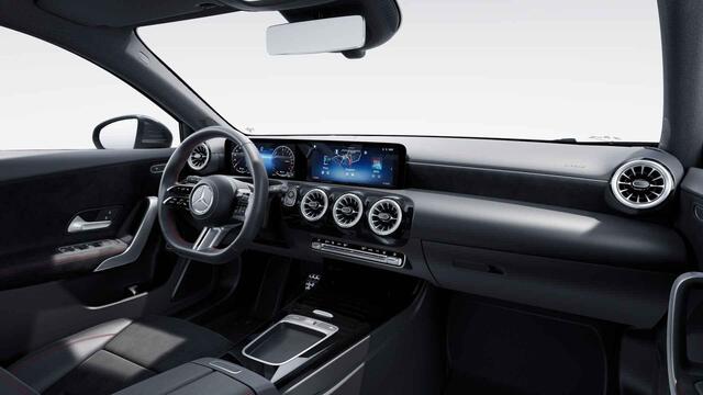 Mercedes-Benz A-KLASSE 250e Star Edition AMG Line | Night | Achteruitrijcamera | Led-koplampen | Stoelverwarming voor