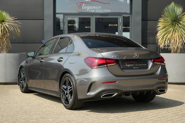 Mercedes-Benz A-KLASSE 180 Business Solution AMG 136pk Stoelverwarming/Navigatie/Camera