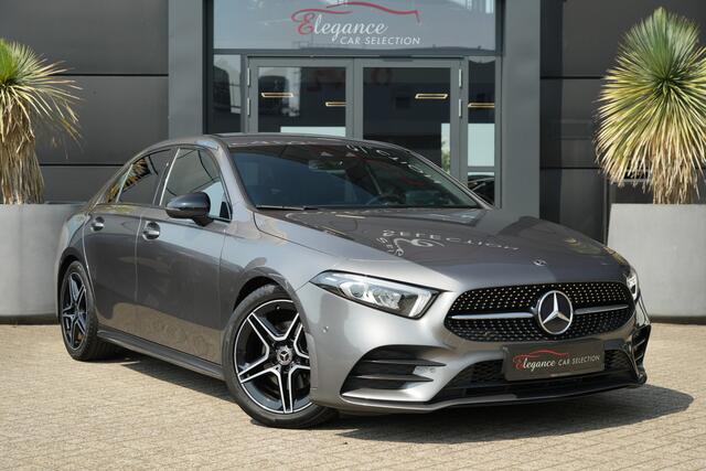 Mercedes-Benz A-KLASSE 180 Business Solution AMG 136pk Stoelverwarming/Navigatie/Camera