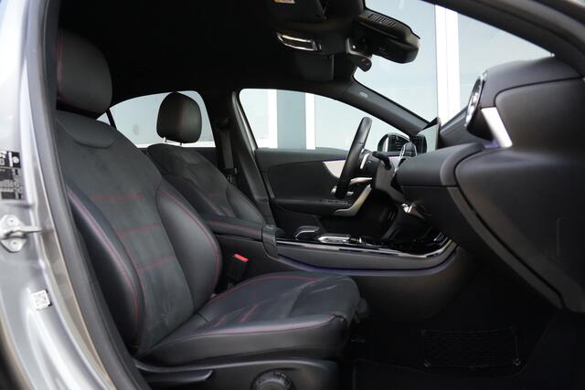 Mercedes-Benz A-KLASSE 180 Business Solution AMG 136pk Stoelverwarming/Navigatie/Camera