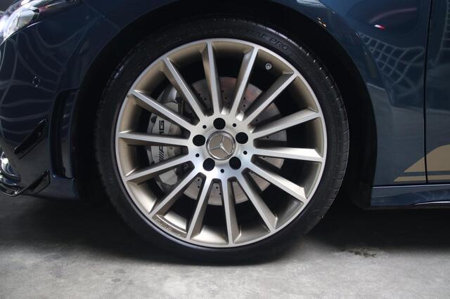Mercedes-Benz A-KLASSE 35 AMG 4MATIC Edition 1 PANO-MEMORY-HUD