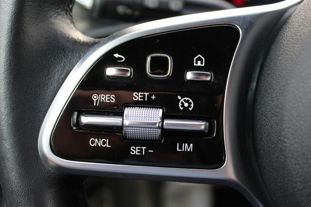 Mercedes-Benz A-KLASSE 180 Business Solution AMG | Camera |