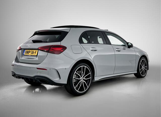 Mercedes-Benz A-KLASSE 250 e Business Solution AMG | AMG Line Plus pakket | Nightpakket | Dodehoekassistent | Parkeerpakket met 360°-camera | Antidiefstalpakket URBAN GUARD PLUS | Head-up display | Winter pakket | KEYLESS GO |