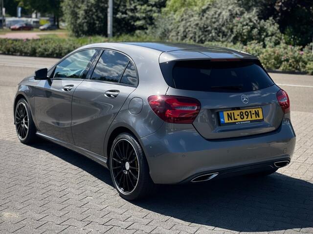 Mercedes-Benz A-KLASSE A180 SPORTSTOELEN HARMON KARDON CAMERA