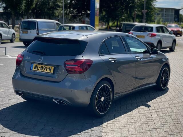 Mercedes-Benz A-KLASSE A180 SPORTSTOELEN HARMON KARDON CAMERA