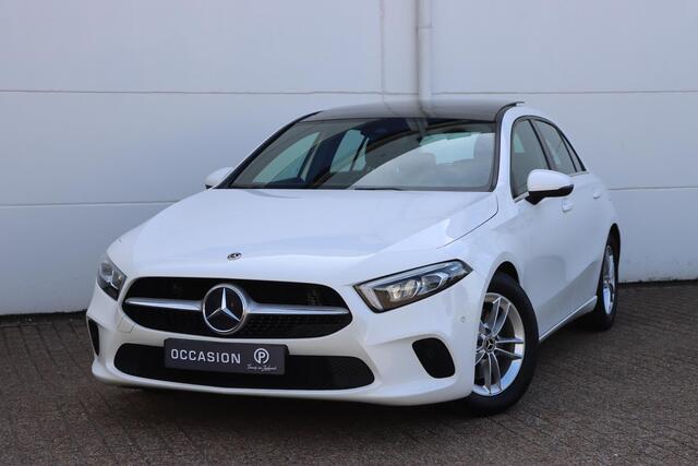 Mercedes-Benz A-KLASSE 200 Business Solution Plus Upgrade