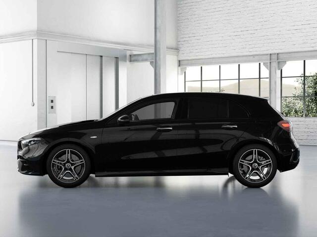 Mercedes-Benz A-KLASSE Hatchback 250 e Business Solution AMG