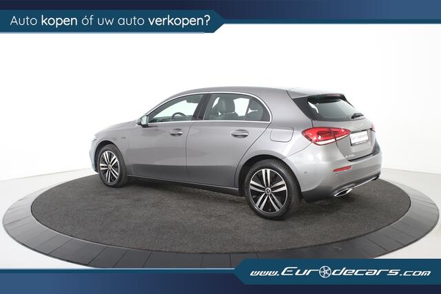 Mercedes-Benz A-KLASSE 250 e *1ste Eigenaar*Leer*Ambiente*Full Dashboard*