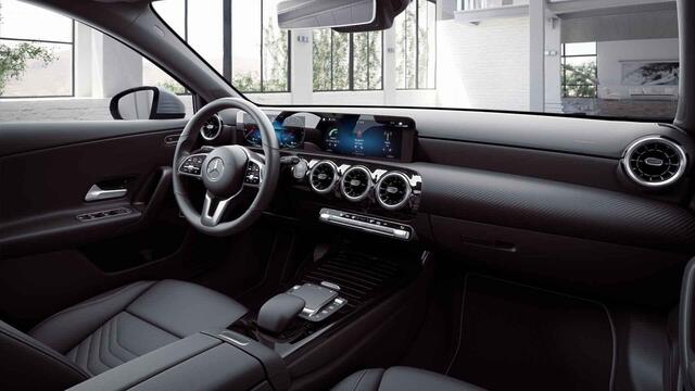 Mercedes-Benz A-KLASSE 250 e Business Line | Panoramadak | Rijassistentiepakket Plus | Stoelverwarming | Widescreen | Achteruitrijcamera |