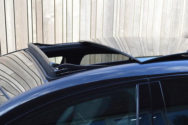 Mercedes-Benz A-KLASSE 250 e AMG Led Panorama Widescreen Sfeer Camera Night Augmented Pdc