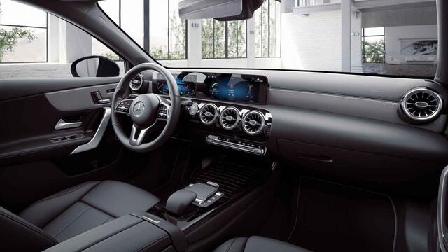 Mercedes-Benz A-KLASSE 180 Business Solution Luxury | Panoramadak | Memory | Widescreen | Keyless | Multibeam | Stoelverwarming |