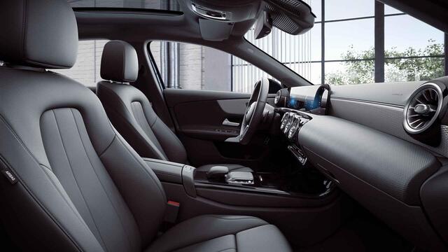 Mercedes-Benz A-KLASSE 180 Business Solution Luxury | Panoramadak | Memory | Widescreen | Keyless | Multibeam | Stoelverwarming |