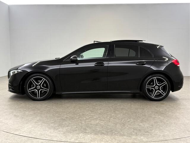 Mercedes-Benz A-KLASSE 180 Business Solution AMG Pano Sfeerverl. Virtual LED Clima Cruise Carplay Navi PDC 18"LMV