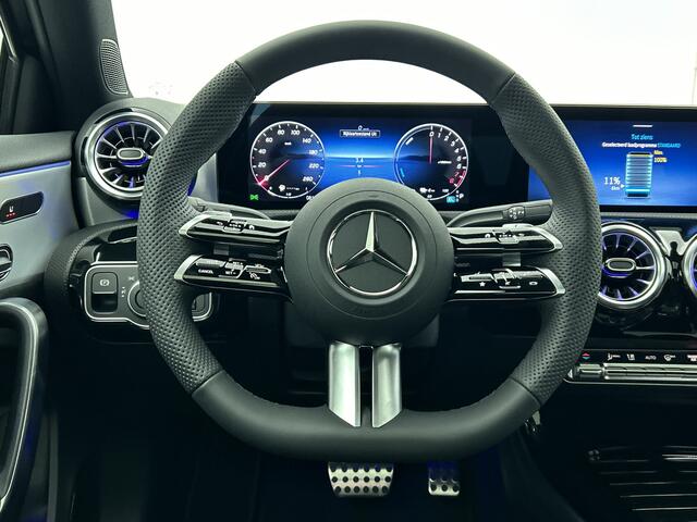 Mercedes-Benz A-KLASSE 250 e Business Solution AMG | Nightpakket | Premium Plus pakket | Parkeerpakket met 360°-camera | KEYLESS GO | Head-up display | Dodehoekassistent | Stoelverwarming voor | EASY PACK achterklep |