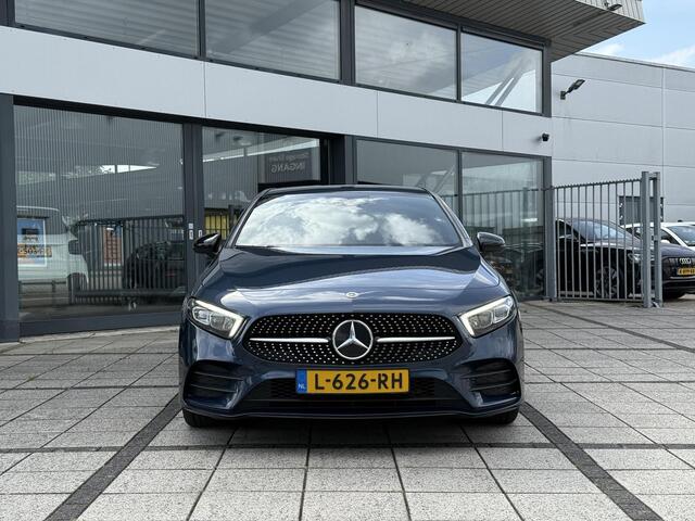 Mercedes-Benz A-KLASSE 180 Aut. Sol. AMG Sport Sfeer Mood Light