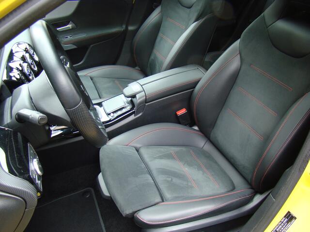 Mercedes-Benz A-KLASSE 160 Business Solution AMG AMG