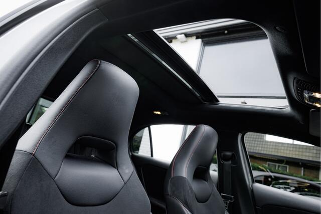 Mercedes-Benz A-KLASSE 250 4MATIC AMG Night Pano - Burmester - Sfeerverlichting