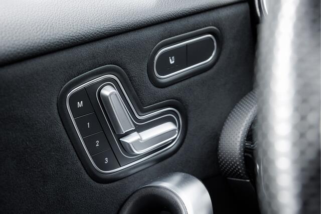 Mercedes-Benz A-KLASSE 250 4MATIC AMG Night Pano - Burmester - Sfeerverlichting