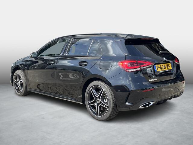 Mercedes-Benz A-KLASSE 250 e AMG Line