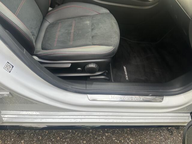 Mercedes-Benz A-KLASSE 180 AMG Line