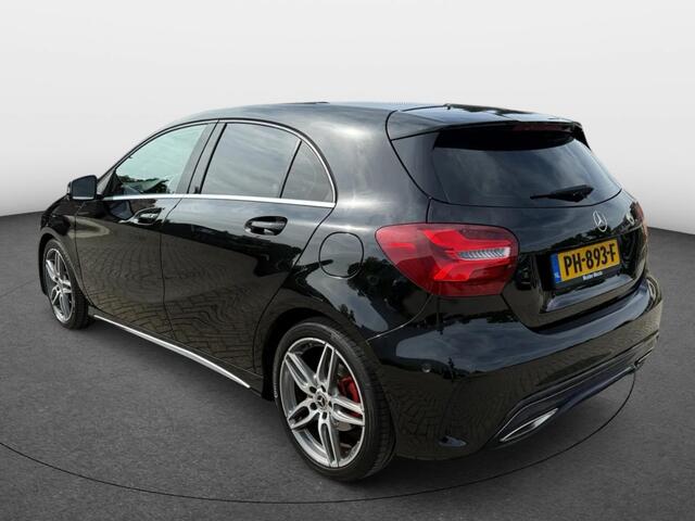 Mercedes-Benz A-KLASSE 180 Business Solution AMG [ Camera Keyless Nav ]