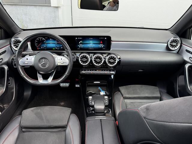 Mercedes-Benz A-KLASSE 250 e Business Solution AMG Limited | SFeerverlichting | Pano | Memory stoelen