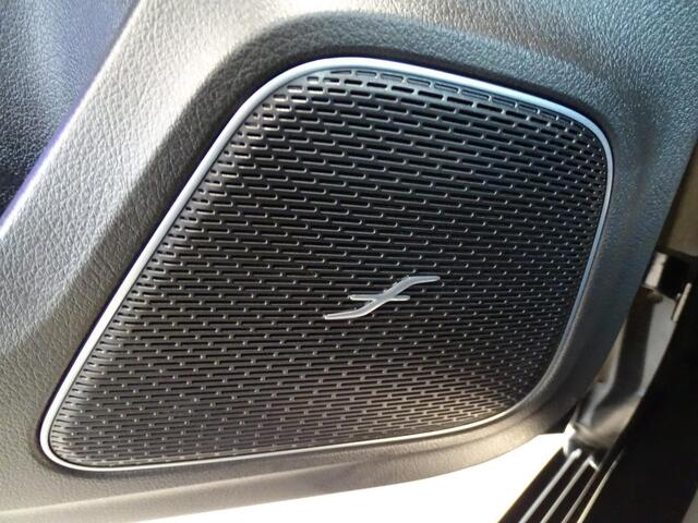 Mercedes-Benz A-KLASSE 250 Premium Plus EDITION 1 |AMG-PAKKET|PANORAMADAK|SFEERVERLICHTING|360 CAMERA|ELEKTRISHE STOELEN MET MEMORY|DODEHOEK DETECTIE|BURMEISTER AUDIO