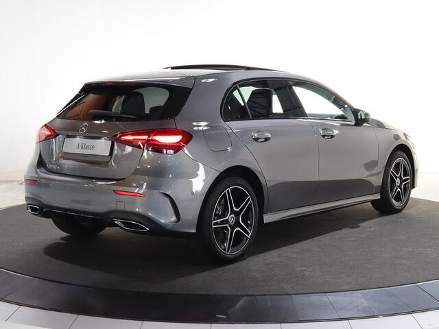 Mercedes-Benz A-KLASSE 250e Star Edition AMG Line | Panoramaschuifdak | Night | Stoelverwarming voor | Achteruitrijcamera | Interieur Bahia Bruin |