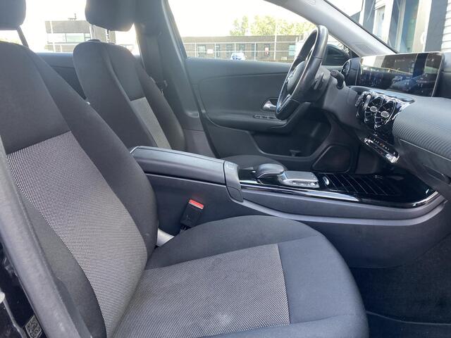 Mercedes-Benz A-KLASSE 180 Business Solution
