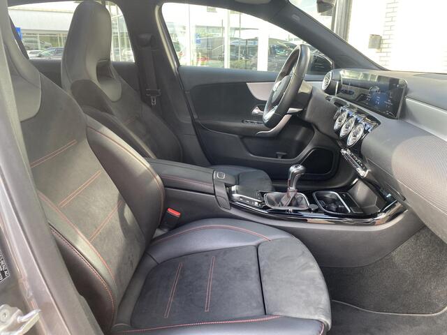 Mercedes-Benz A-KLASSE 180 AMG | Panoramadak | Memory Stoelen