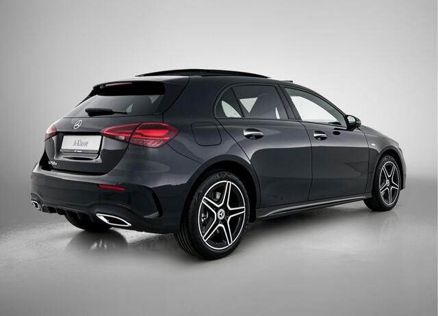 Mercedes-Benz A-KLASSE 250 e Business Solution AMG | Nightpakket | Parkeerpakket met achteruitrijcamera | KEYLESS GO | Sfeerverlichting | MULTIBEAM LED | Stoelverwarming voor | Spiegelpakket |