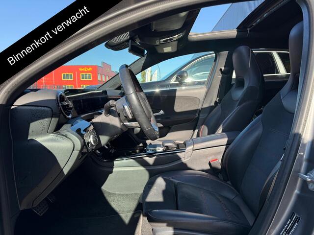 Mercedes-Benz A-KLASSE 180 Business Solution AMG | 1E EIGENAAR | 12MND GARANTIE | NL AUTO | PANODAK | AUTOMAAT | DAB | CARPLAY | CRUISE | LMV | DEALER ONDERHOUDEN | TREKHAAK |