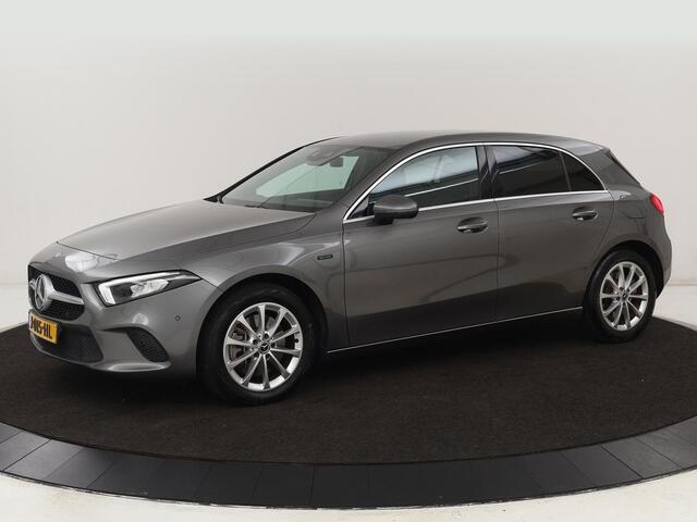 Mercedes-Benz A-KLASSE 250 e Business Solution Luxury Limited