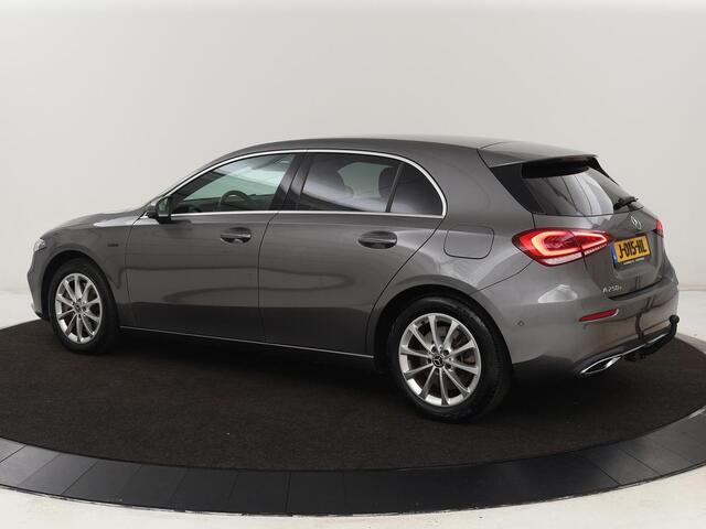 Mercedes-Benz A-KLASSE 250 e Business Solution Luxury Limited