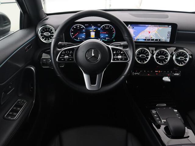 Mercedes-Benz A-KLASSE 250 e Business Solution Luxury Limited