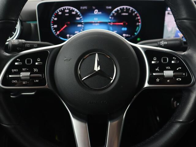 Mercedes-Benz A-KLASSE 250 e Business Solution Luxury Limited