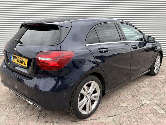 Mercedes-Benz A-KLASSE 180 Ambition | Nieuw Binnen! | Automaat | Stoelverwarming | Trekhaak
